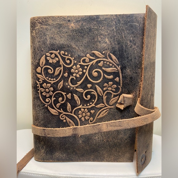 Moonster Premium Genuine Leather Goods Hand Made Brand New in Box - Picture 3 of 11